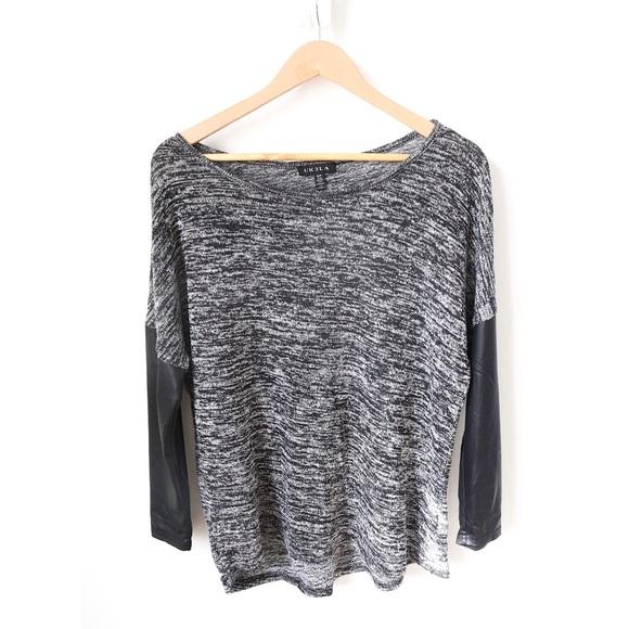 Long Sleeve Top in Heathered Grey - Picture 1 of 8